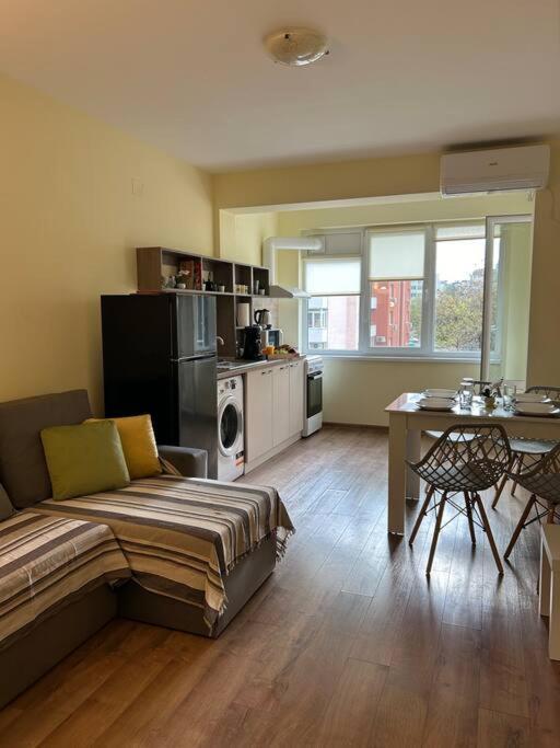 Apartment уютен нов - загора Stara Sagora